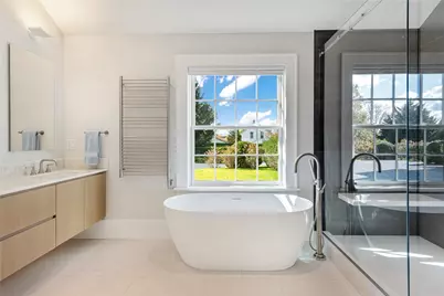 424 Third Beach Road, Middletown, RI 02842 - Photo 27