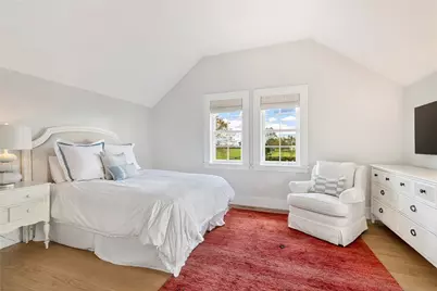 424 Third Beach Road, Middletown, RI 02842 - Photo 33