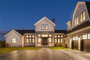 424 3rd Beach Rd, Middletown, RI 02842 - Photo 3