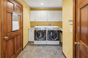 230 Briarbrook Dr, North Kingstown, RI 02852 - Photo 37