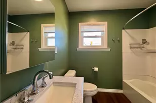 142 Carter Ave, Pawtucket, RI 02861 - Photo 17