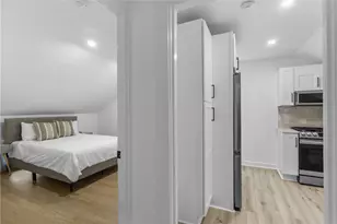 13 Sherman St, Newport, RI 02840 - Photo 31