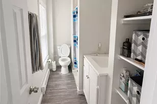 85 Pleasant St, Warwick, RI 02886 - Photo 7