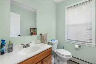 89 Knowles St, Providence, RI 02906 - Photo 21