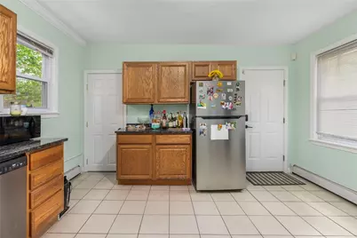 89 Knowles Street, Providence, RI 02906 - Photo 17