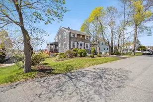 25 King Philip Ave, Barrington, RI 02806 - Photo 35