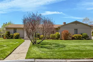 66 W River Pkwy, North Providence, RI 02904 - Photo 5