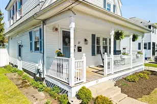 37 Kelley Ave, East Providence, RI 02916 - Photo 3