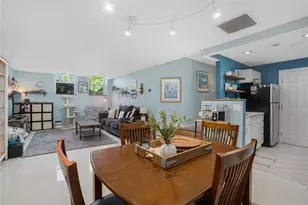 15 Curtis St, Cranston, RI 02920 - Photo 9