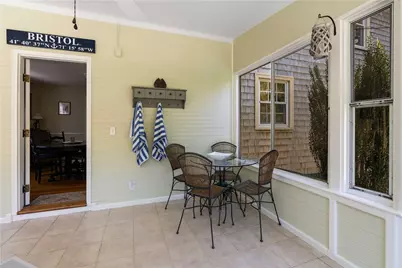 43 Academy Avenue, Bristol, RI 02809 - Photo 15