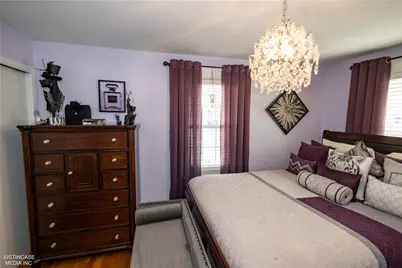 151 West Forest Avenue, Pawtucket, RI 02860 - Photo 13