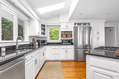 25 Appian Way, Barrington, RI 02806 - Photo 29