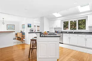 25 Appian Way, Barrington, RI 02806 - Photo 11