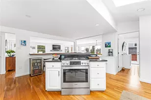 25 Appian Way, Barrington, RI 02806 - Photo 13