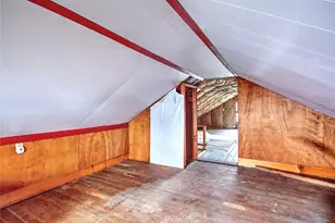 35 Hanson Rd, Barrington, RI 02806 - Photo 21