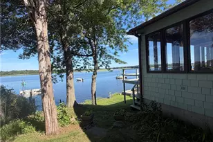35 Hanson Rd, Barrington, RI 02806 - Photo 3