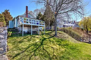 35 Hanson Rd, Barrington, RI 02806 - Photo 1