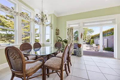 7 Ocean View Highway, Westerly, RI 02891 - Photo 9