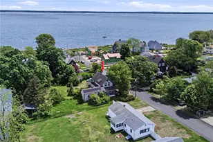 41 Lippitt Ave, Warwick, RI 02889 - Photo 13