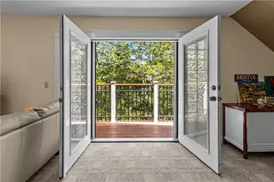 93 Kickemuit Ave, Bristol, RI 02809 - Photo 29