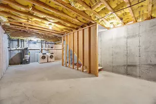 2 Adams Ln, North Providence, RI 02911 - Photo 17