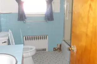 12 County St, Newport, RI 02840 - Photo 21