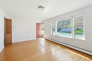 145 Glenwood Dr, North Kingstown, RI 02852 - Photo 15