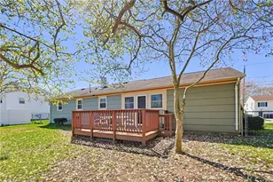 145 Glenwood Dr, North Kingstown, RI 02852 - Photo 35