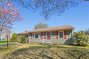 145 Glenwood Dr, North Kingstown, RI 02852 - Photo 3