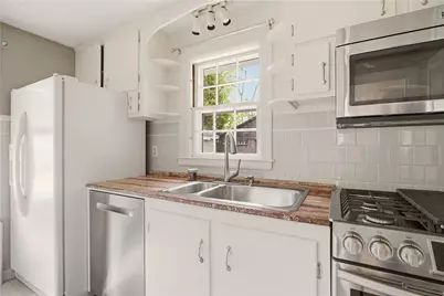 121 Prospect Street, Warwick, RI 02886 - Photo 11