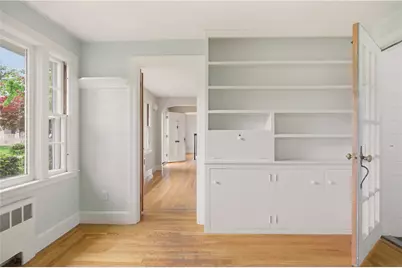 121 Prospect Street, Warwick, RI 02886 - Photo 17
