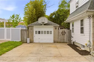 121 Prospect Street, Warwick, RI 02886 - Photo 49