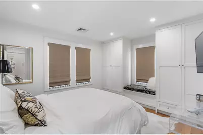 11 Eustis Avenue, Newport, RI 02840 - Photo 15
