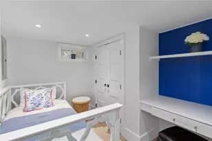 11 Eustis Ave, Newport, RI 02840 - Photo 27