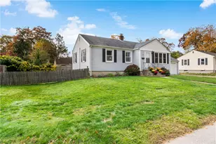 52 Merle St, Warwick, RI 02889 - Photo 1
