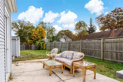 52 Merle Street, Warwick, RI 02889 - Photo 25
