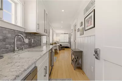 57 Tuckerman Avenue, Middletown, RI 02842 - Photo 15