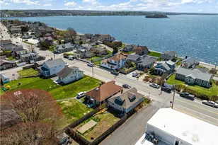 458 Park Ave, Portsmouth, RI 02871 - Photo 29