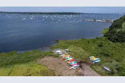 38 Pierce Avenue, Jamestown, RI 02835 - Photo 7