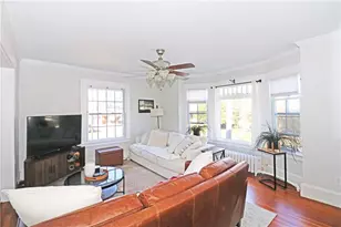 315 Broadway Way, Newport, RI 02840 - Photo 7