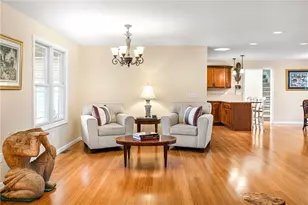 3 Haines Park Rd, Barrington, RI 02806 - Photo 5