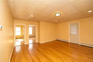 43 Rivulet St, Woonsocket, RI 02895 - Photo 7
