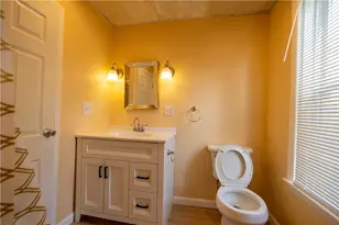 43 Rivulet St, Woonsocket, RI 02895 - Photo 5