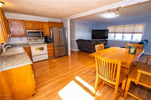 7 Plymouth Rd, North Providence, RI 02904 - Photo 19