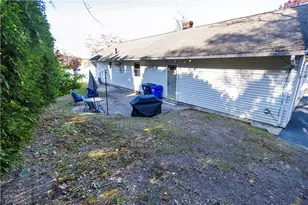 7 Plymouth Rd, North Providence, RI 02904 - Photo 47