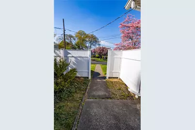 7 Plymouth Road, North Providence, RI 02904 - Photo 45