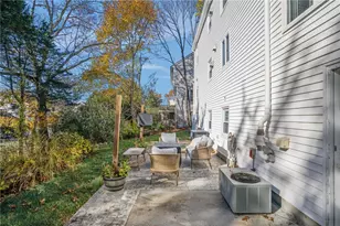 38 Angela Ave, Cranston, RI 02921 - Photo 45