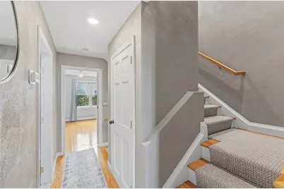 91 Evergreen Street, Providence, RI 02906 - Photo 27