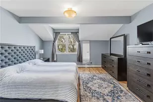 91 Evergreen St, Providence, RI 02906 - Photo 31