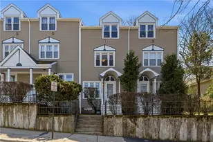 91 Evergreen St, Providence, RI 02906 - Photo 3